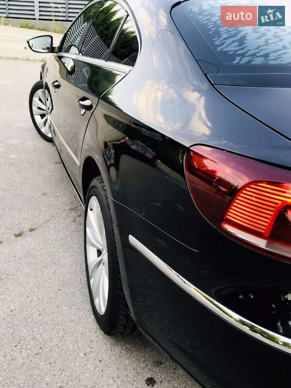 Купе Volkswagen CC / Passat CC 2012 в Днепре