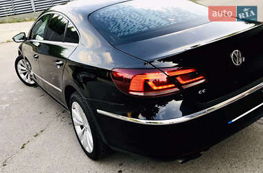 Купе Volkswagen CC / Passat CC 2012 в 