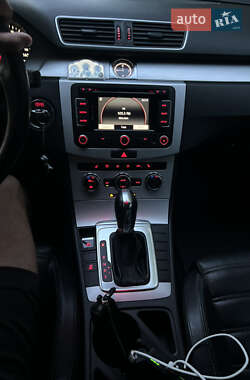 Купе Volkswagen CC / Passat CC 2012 в 