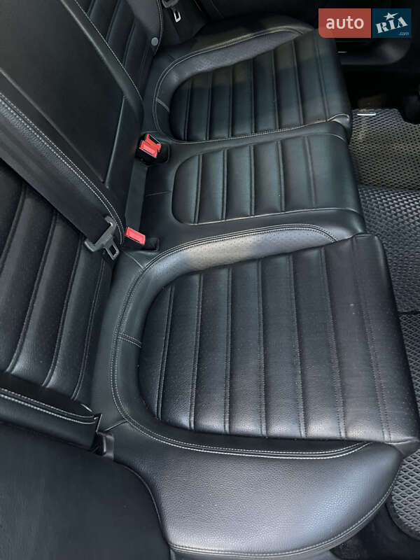 Купе Volkswagen CC / Passat CC 2012 в Кропивницькому