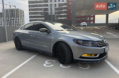 Купе Volkswagen CC / Passat CC 2012 в 