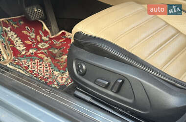 Купе Volkswagen CC / Passat CC 2012 в 