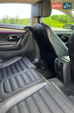 Купе Volkswagen CC / Passat CC 2012 в 
