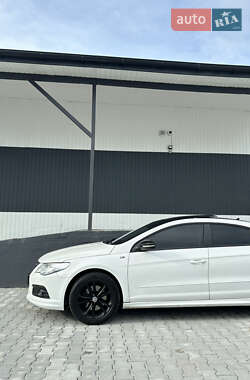 Купе Volkswagen CC / Passat CC 2009 в 