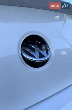 Седан Volkswagen CC / Passat CC 2013 в 