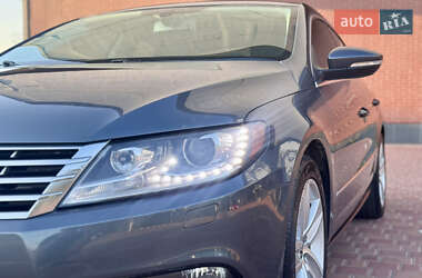 Купе Volkswagen CC / Passat CC 2013 в 