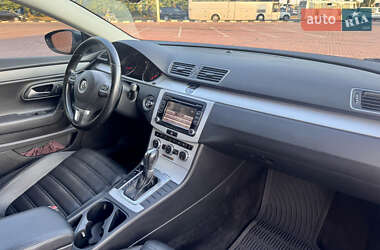 Купе Volkswagen CC / Passat CC 2013 в 