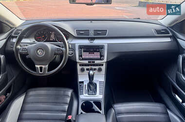 Купе Volkswagen CC / Passat CC 2013 в 