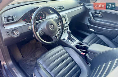 Купе Volkswagen CC / Passat CC 2013 в 