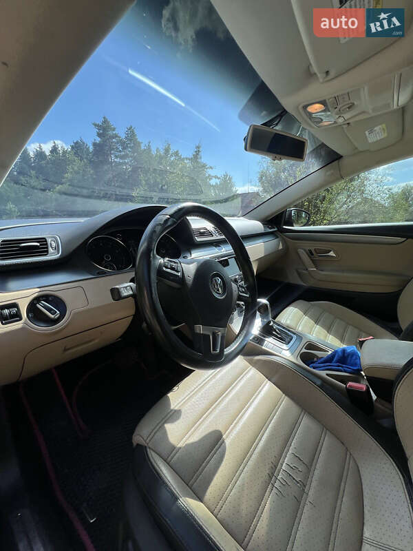 Купе Volkswagen CC / Passat CC 2012 в Андрушівці