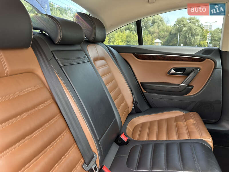Купе Volkswagen CC / Passat CC 2012 в Днепре