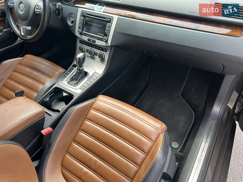 Купе Volkswagen CC / Passat CC 2012 в Днепре
