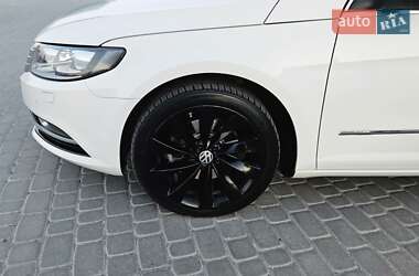 Купе Volkswagen CC / Passat CC 2013 в 