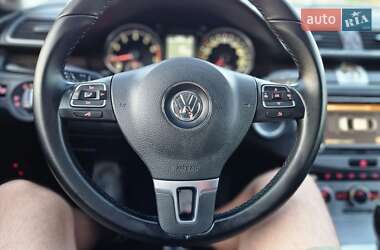 Купе Volkswagen CC / Passat CC 2013 в 