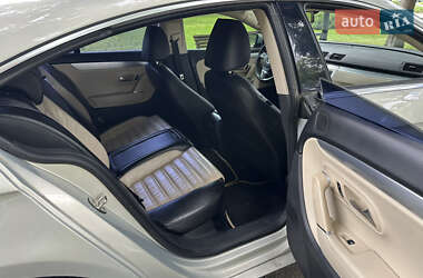 Купе Volkswagen CC / Passat CC 2009 в 