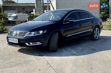 Купе Volkswagen CC / Passat CC 2013 в 
