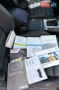 Купе Volkswagen CC / Passat CC 2014 в 