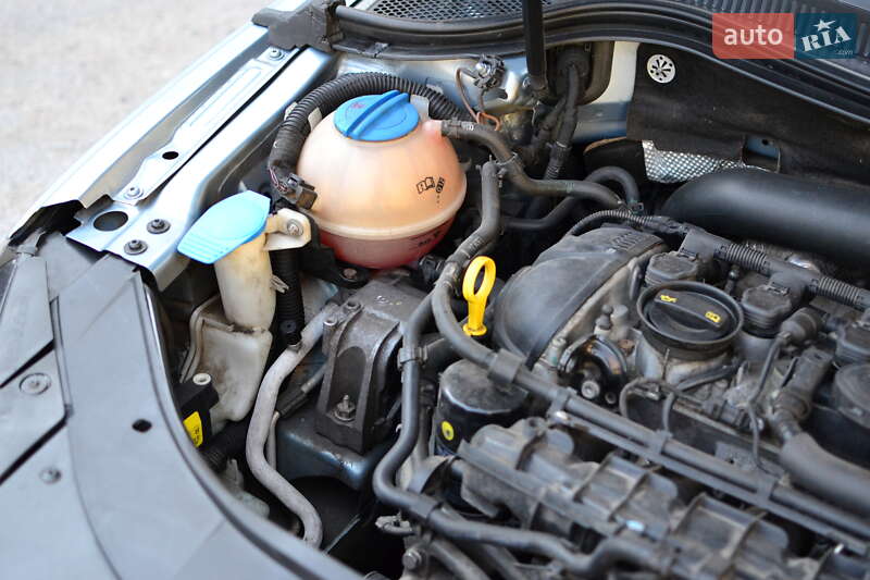 Купе Volkswagen CC / Passat CC 2012 в Зміїві фото 53 Купе Volkswagen CC / Passat CC 2012 в Зміїві