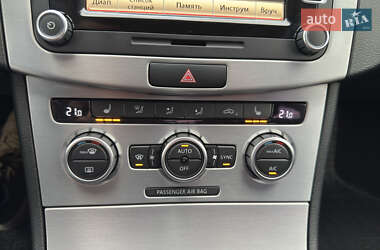 Купе Volkswagen CC / Passat CC 2013 в 