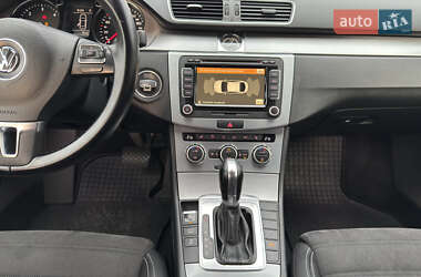 Купе Volkswagen CC / Passat CC 2013 в 