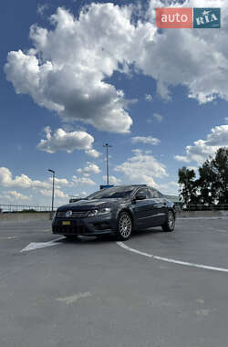 Купе Volkswagen CC / Passat CC 2013 в 