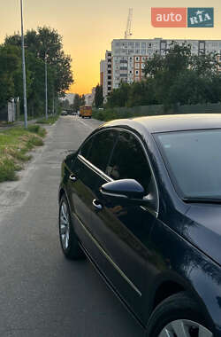 Купе Volkswagen CC / Passat CC 2010 в 