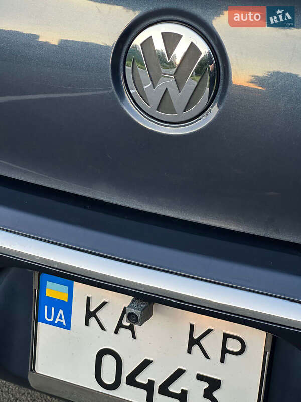 Купе Volkswagen CC / Passat CC 2010 в Киеве