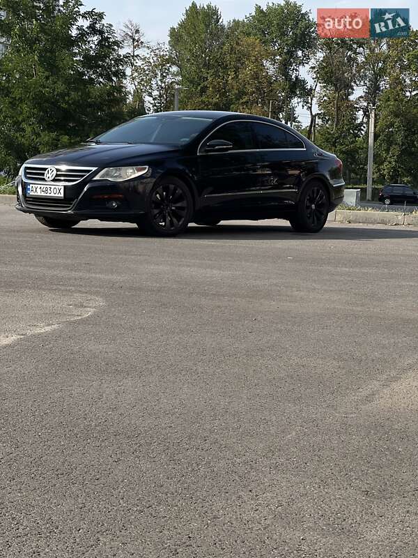 Купе Volkswagen CC / Passat CC 2009 в Харькове