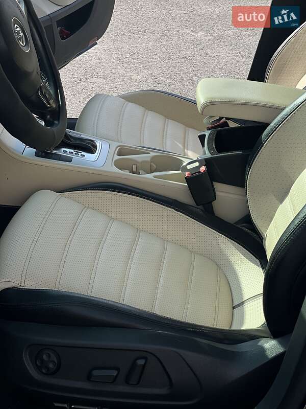 Купе Volkswagen CC / Passat CC 2009 в Харькове
