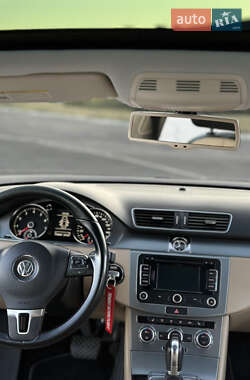 Купе Volkswagen CC / Passat CC 2012 в 