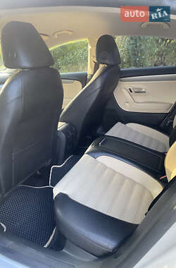 Купе Volkswagen CC / Passat CC 2012 в 