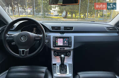 Купе Volkswagen CC / Passat CC 2011 в 