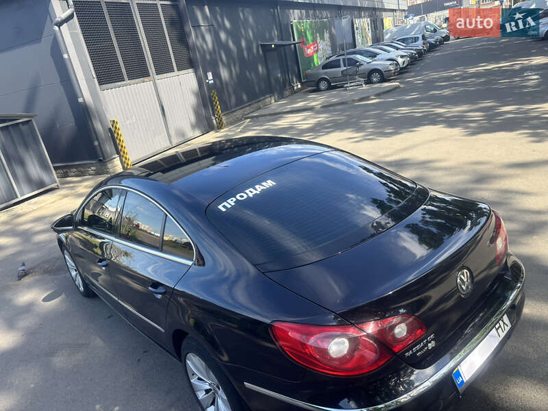 Купе Volkswagen CC / Passat CC 2011 в Киеве
