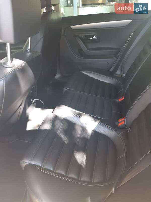 Купе Volkswagen CC / Passat CC 2012 в Черкассах