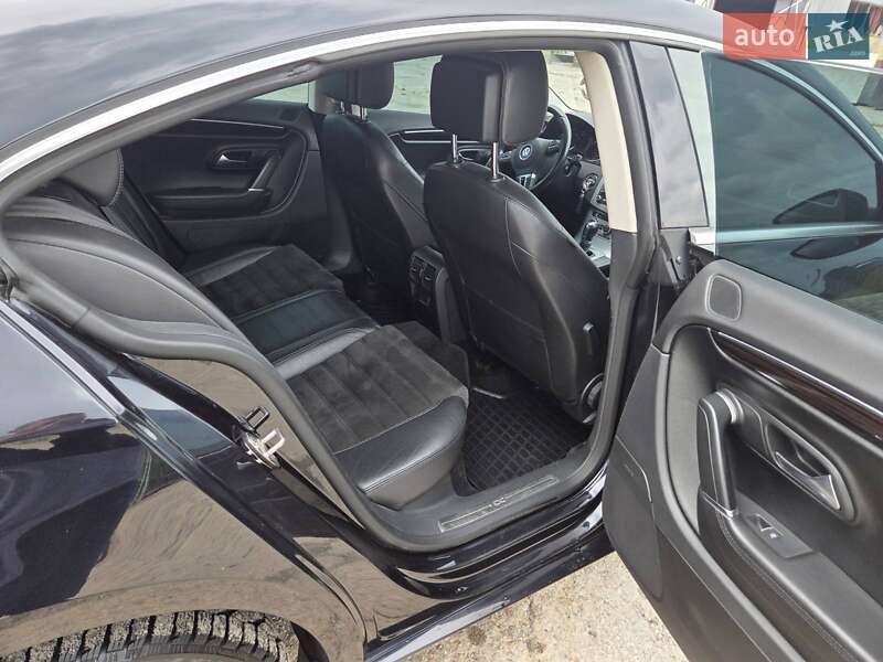 Купе Volkswagen CC / Passat CC 2013 в Києві