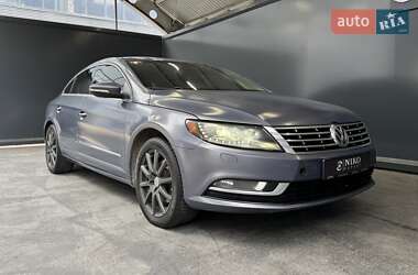 Купе Volkswagen CC / Passat CC 2013 в 