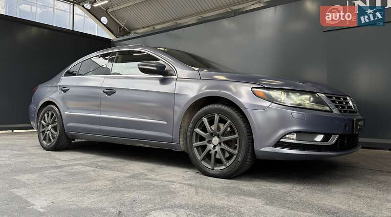 Купе Volkswagen CC / Passat CC 2013 в Києві