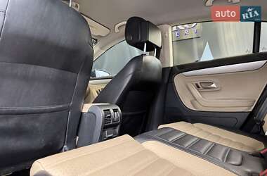 Купе Volkswagen CC / Passat CC 2013 в 