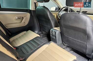 Купе Volkswagen CC / Passat CC 2013 в 