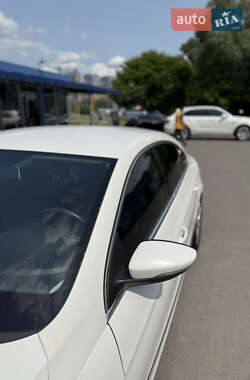 Купе Volkswagen CC / Passat CC 2012 в 