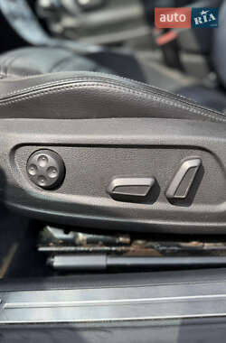 Купе Volkswagen CC / Passat CC 2012 в 