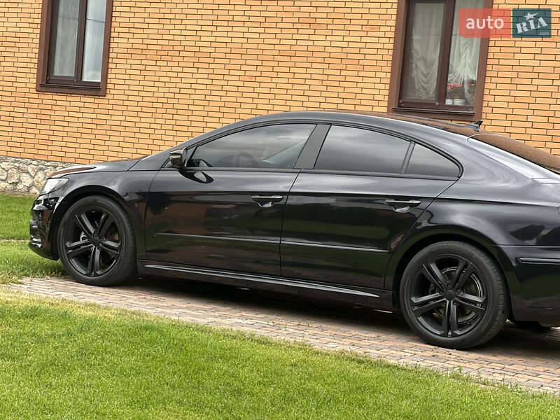 Купе Volkswagen CC / Passat CC 2014 в Киеве