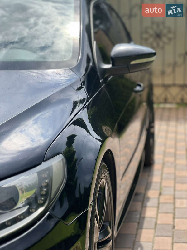 Купе Volkswagen CC / Passat CC 2014 в Киеве