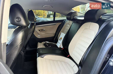Купе Volkswagen CC / Passat CC 2012 в 