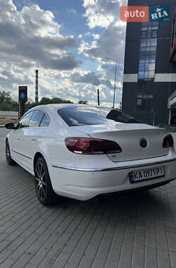 Купе Volkswagen CC / Passat CC 2013 в 