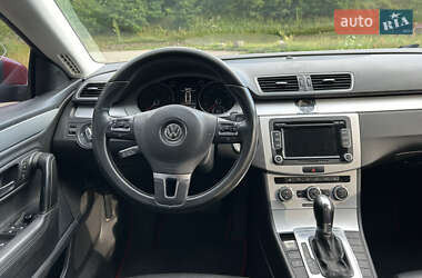 Купе Volkswagen CC / Passat CC 2013 в 