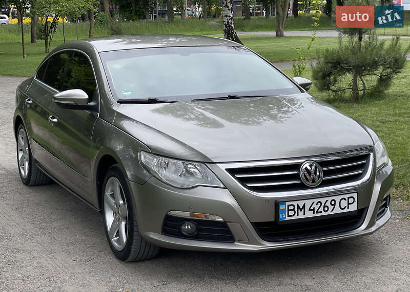 Купе Volkswagen CC / Passat CC 2008 в 