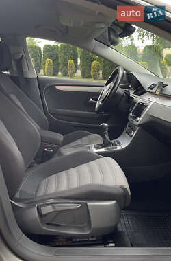 Купе Volkswagen CC / Passat CC 2008 в 
