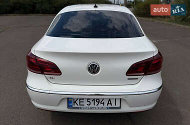 Купе Volkswagen CC / Passat CC 2012 в 