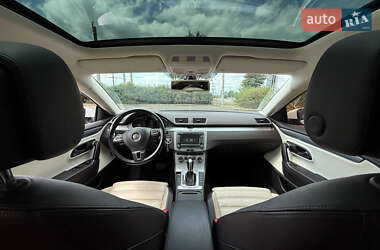Купе Volkswagen CC / Passat CC 2012 в 
